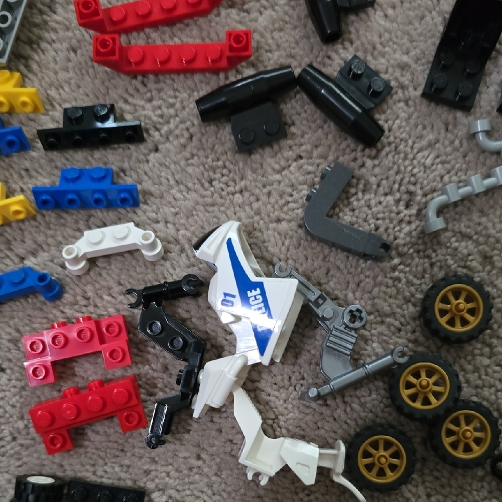LEGO Automobile Pieces and Parts Building Blocks Set - Picture 10 of 16
